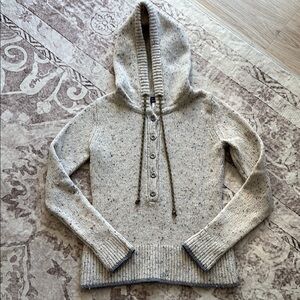 Patagonia Speckled Cream Hooded Sweater